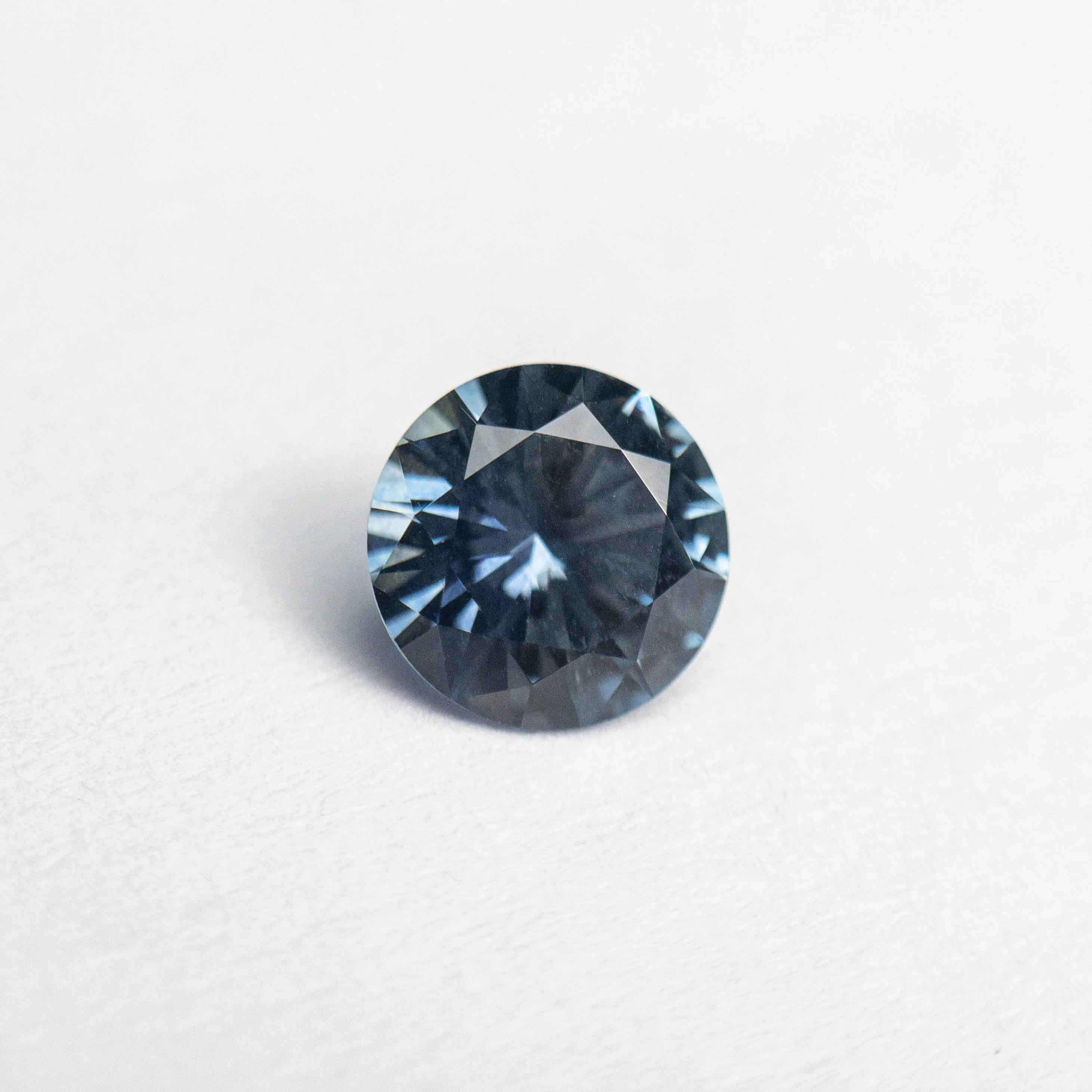 0.66ct 5.43x5.42x3.23mm Round Brilliant 19859-01