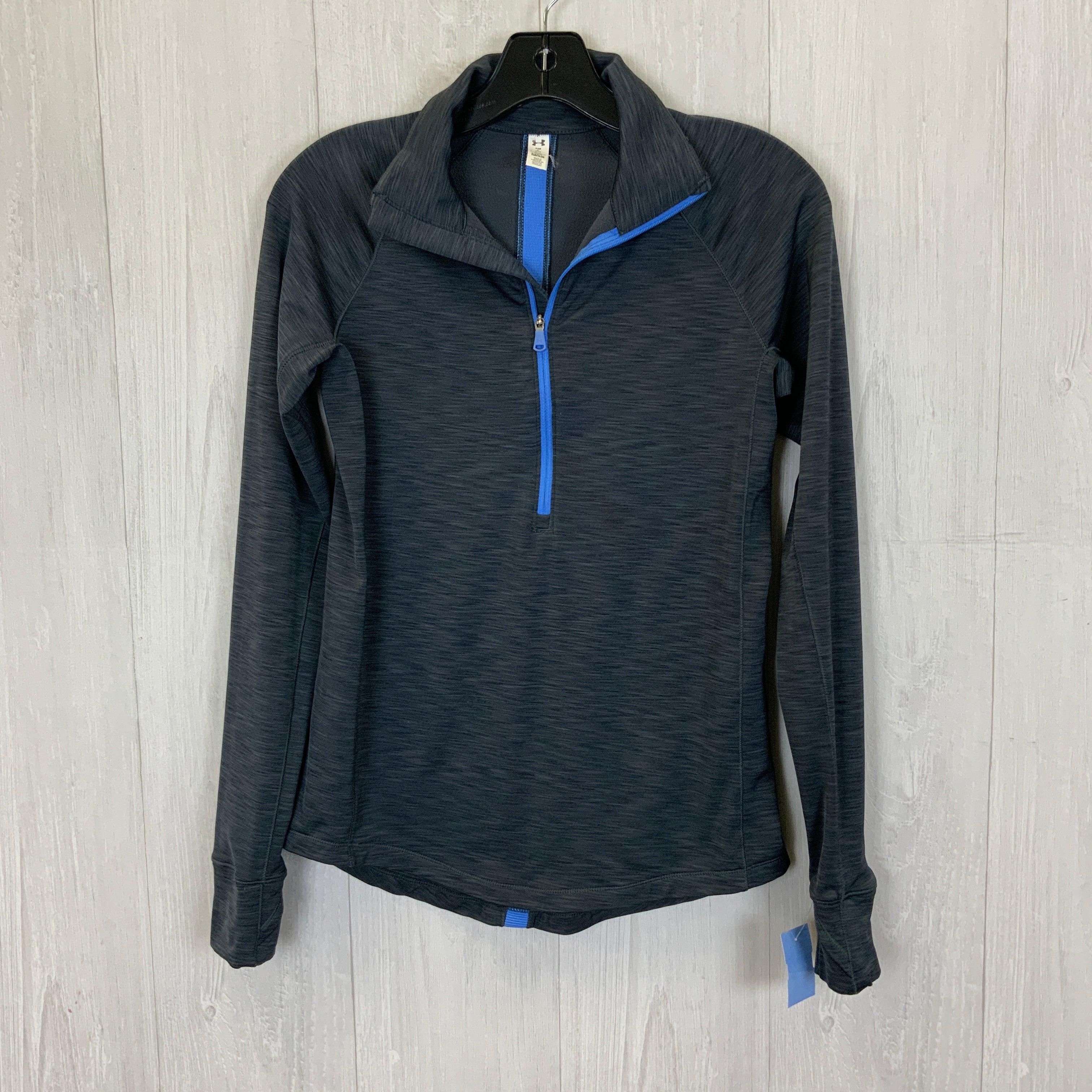 Athletic Top Long Sleeve Collar By Under Armour  Size: S