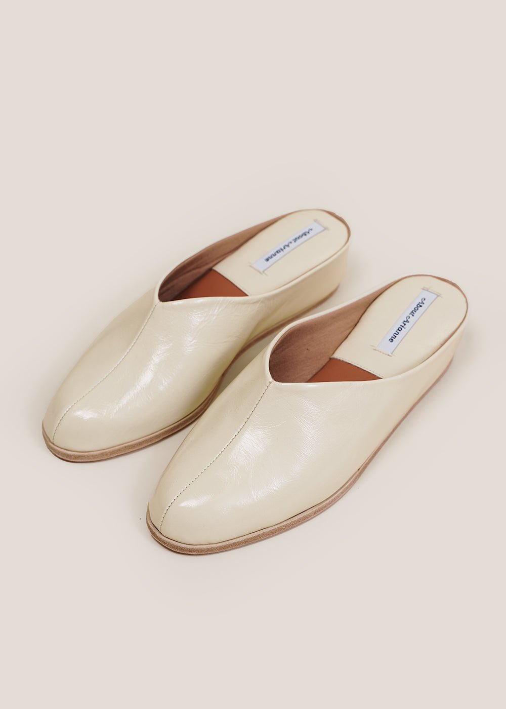 Bianco Bao Walk Mules