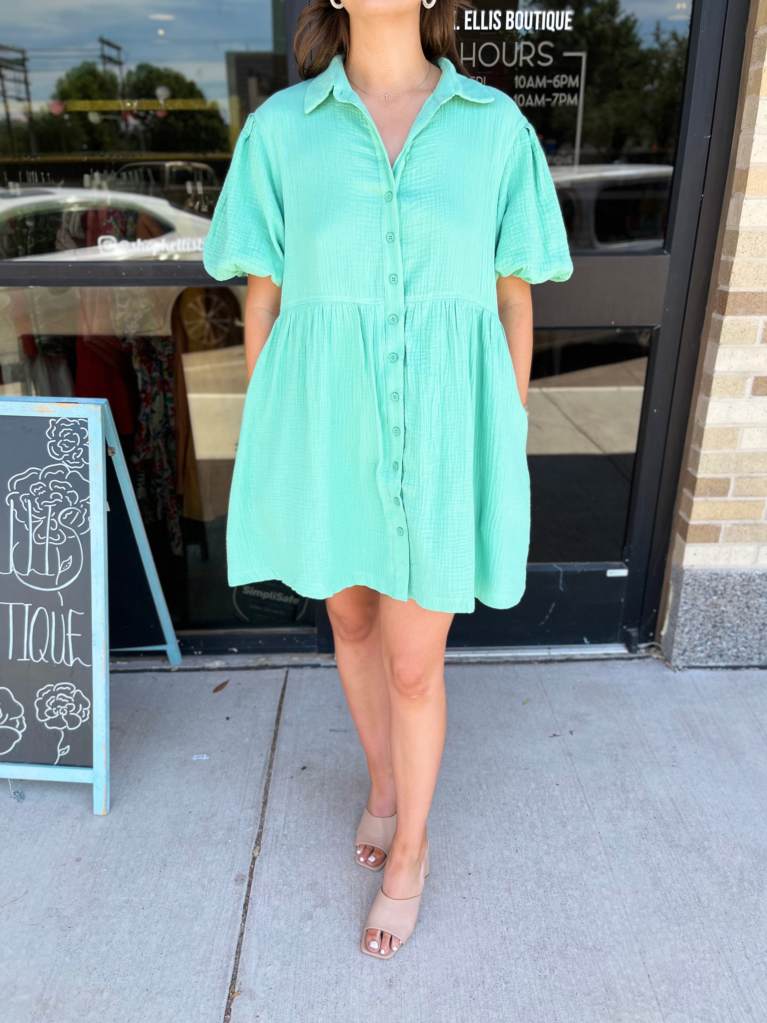 COLLARED BUTTON UP DRESS-MINTY