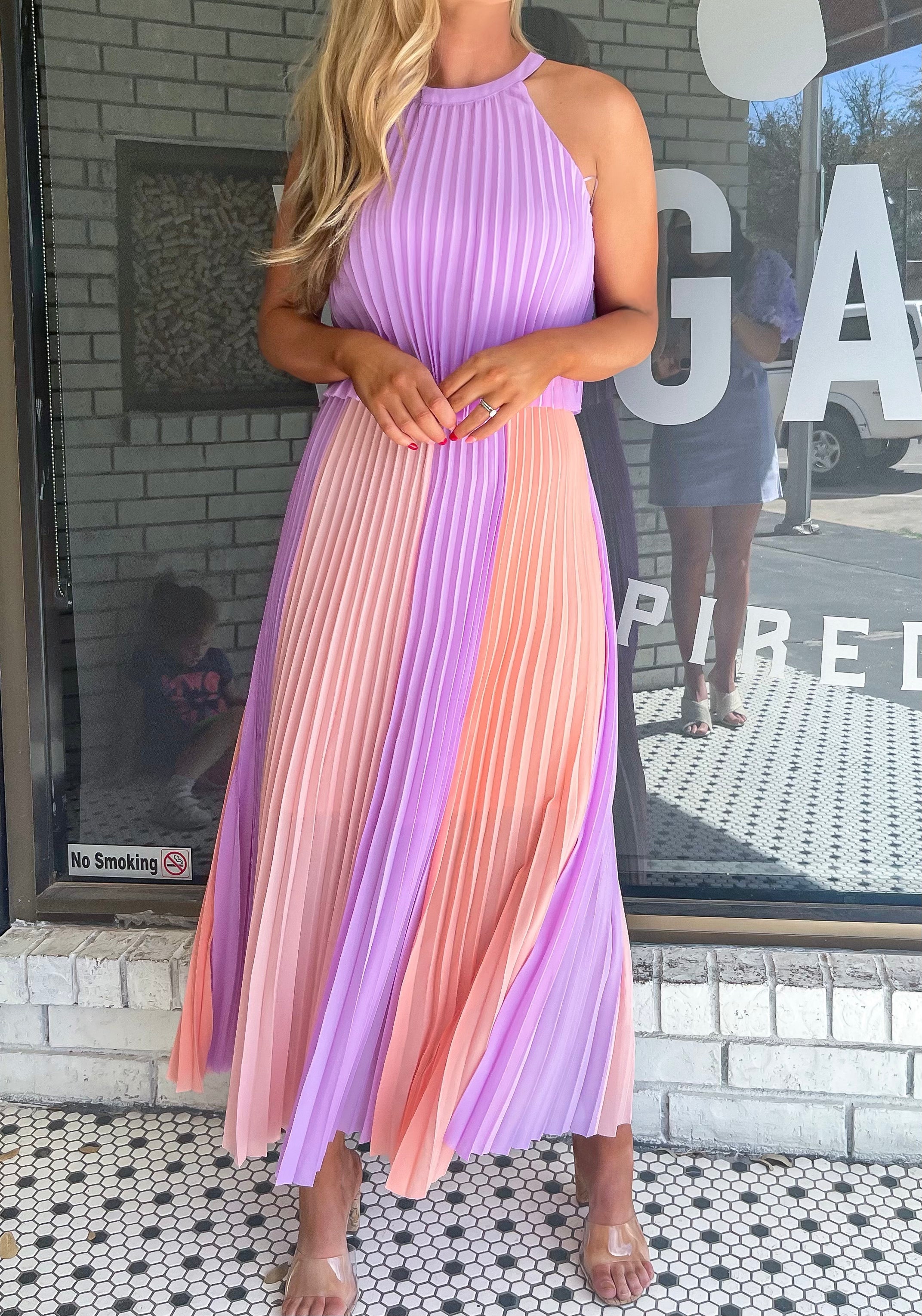 COLOR BLOCK PLEATED HALTER MAXI DRESS - LAVENDER/CORAL