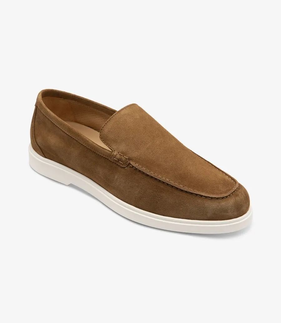 LOAKE  Tuscany - Suede Loafers -  Chestnut Brown