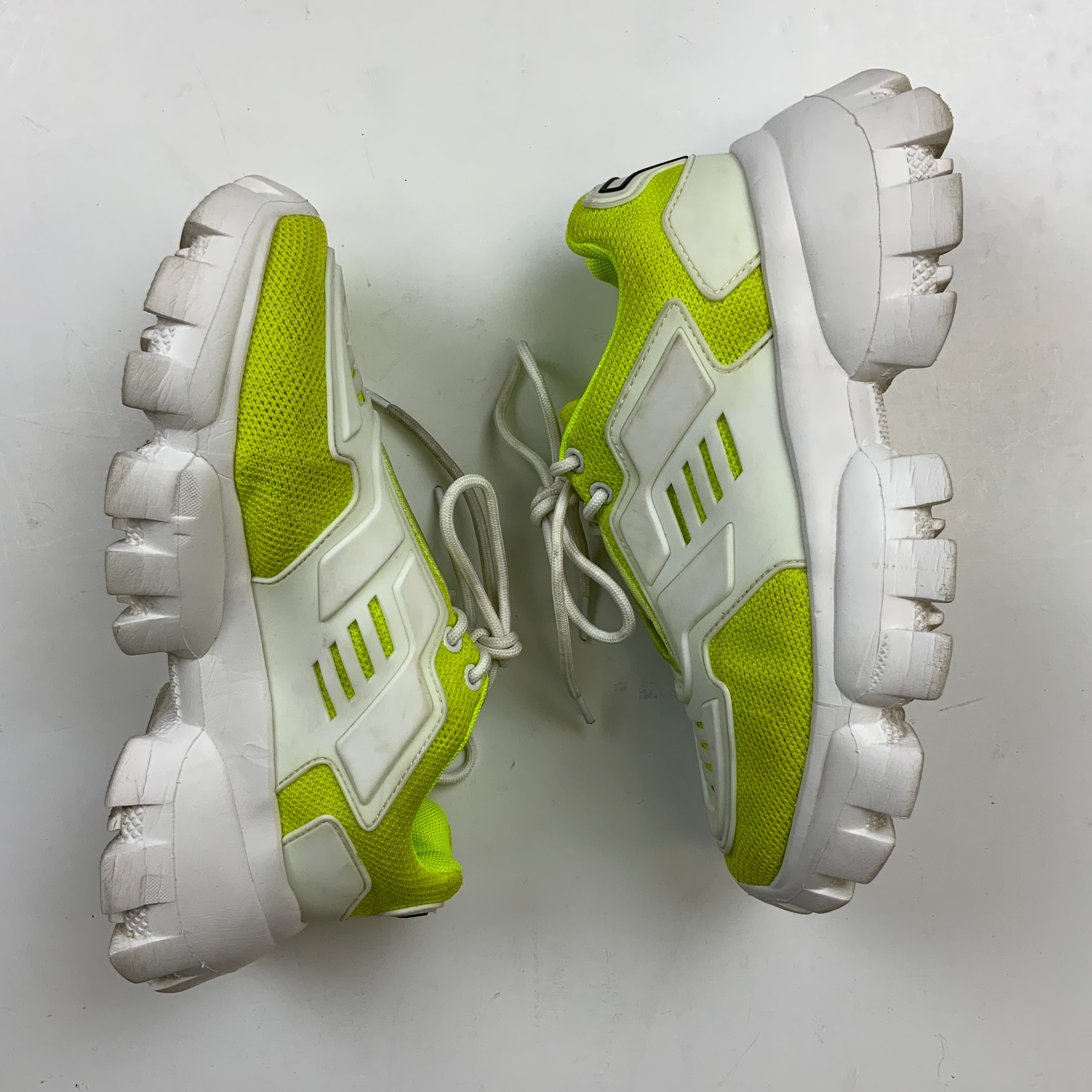 Shoes Athletic By Clothes Mentor  Size: 6